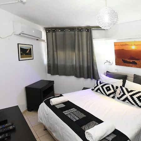 Avi'S Suites Eilat Dış mekan fotoğraf