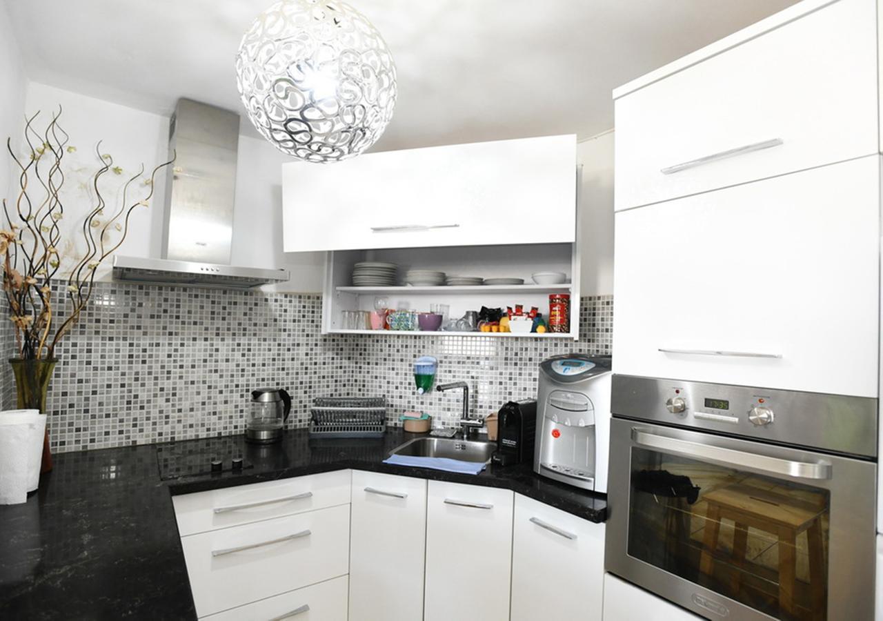 Avi'S Suites Eilat Dış mekan fotoğraf
